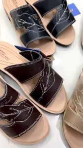 H รองเท้าเพื่อสุขภาพ รองเท้าผู้หญิง รองเท้าแตะ รองเท้าแตะแบบสวม  deblu เดอบลู รุ่น BD -L2901  สีโอวัลติน น้ำตาล แทน  Size 36-41