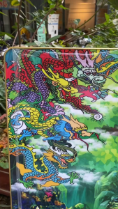 Tranh Đức Phật Đản Sanh treo tường mẫu 01 chất liệu gỗ in UV tráng gương bọc viền vàng