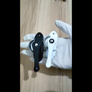 (ราคาต่อ 2 ชิ้น)ล็อคกลางบานเลื่อน ล็อคเสาเกี่ยว ล็อคก้นหอย ล็อคกลางบา ล็อคกลางบาน ล็อคเสริมบานเลื่อน