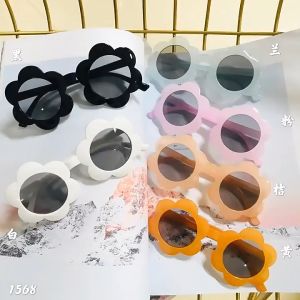 Kính Râm cho BÉ hình bông hoa phù hợp bé 10- 20kg xinh xắn dễ thương mã Y1568