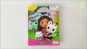 Gabbys Dollhouse My Busy Book | Book + 10 figurines toy + playmat | Age 3+ | Children Story Toy Bedtime Story Bday Gift Day Goodie