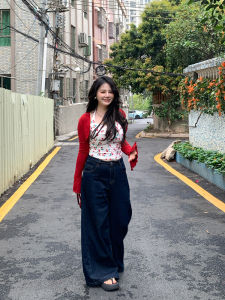 plus Size Knitted Shawl Cardigan Short Style Korean Version Fatter Miss Red Outerwear with Strap Top for Young Women