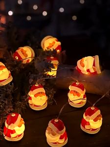 Đèn led trang trí ông già noel sài pin AA dây dài 3m
