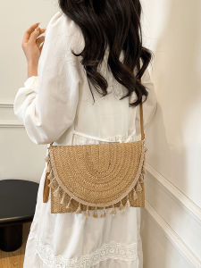 Summer Straw Woven Envelope Bag Womens New 2025 Floral Trendy Tassel Single Shoulder Slant Cross Bag High-End Sensation