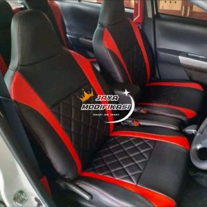 Sarung jok mobil Sigra variasi tahun 2018-2025 full sett bahan Ferrari asli 100%.
