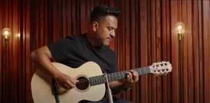 TAYLOR MUSIC T25 ACADEMY 12 GRAND CONCERT ACOUSTIC GUITAR