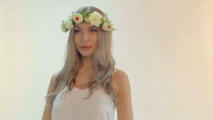 กิ๊บติดผม สครัชชี่ กุหลาบเด็ก พวงหรีด แหวนหวาย ผ้าโพกศีรษะ อุปกรณ์