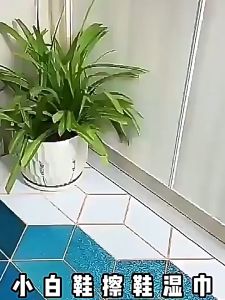 แผ่นทำความสะอาดรองเท้า SHOE WET WIPES SET1/3/5 ห่อ กระดาษเปียกเช็ดทำความสะอาดรองเท้า ไม่ทำลายผิวรองเท้า ใช้งานสะดวกพกพาได้แบบใช้แล้วทิ้ง พร้อมส่ง