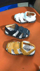 Toddler Boys Girls Closed-Toe Sandals Non-Slip Velcro Breathable for Summer Outdoor