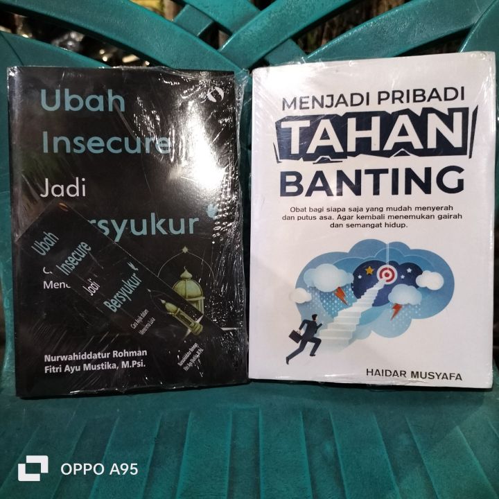 Novel Insecure PAKET 2 NOVEL / UBAH INSECURE JADI BERSYUKUR ,/ MENJADI PRIBADI TAHAN ...