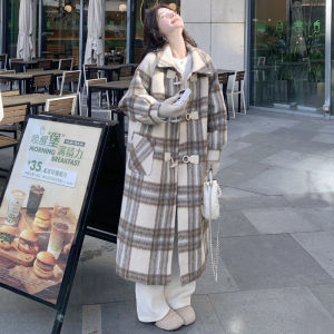 เสื้อโค้ทขนเป็ดหนาสำหรับผู้หญิงฤดูหนาว 2025 ใหม่ ลายสก็อต สไตล์สั้น ทรงตรง ปกขนสัตว์ กระดุมเดี่ยว คอปกตั้ง สีพื้น