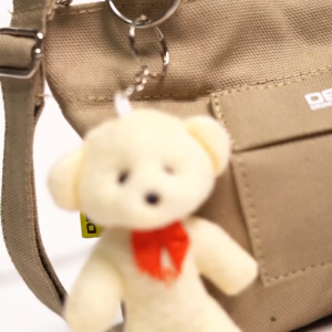 Tas Selempang Kiyowo Korean Style Elegan Canvas Tebal dengan Charm Beruang