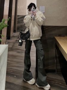 สูง เอว สลิมฟิต สไตล์อเมริกัน งานก้นกระดิ่ง กางเกง สําหรับผู้หญิง ลำลอง สูง เอว กางเกงยีนส์ ยาว กางเกงขายาว ฤดูใบไม้ร่วง ฤดูกาล