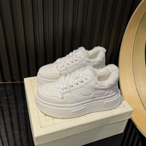 Womens Thick Bottomed Genuine Leather Slip-On Casual Shoes Fall Winter New Style Platform Flats Comfortable Fleece Lined