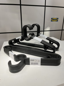 Thickened Plastic Non-Slip Clothes Hanger for Home Use Balcony Clothes Drying Holder Black Student Stain-resistant Clothes Hanger