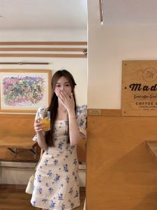 Váy Ngắn Tay Ren Cổ Vuông Thắt Nút Bướm Viền Ren Vải Lanh Phong Cách Pháp Mùa Hè Thu Váy Chữ a Không Thương Hiệu