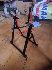 PEDOK PADDOCK SEPEDA UNIVERSAL BISA DI NAIKI