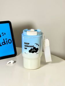 ถ้วยกาแฟอุ่นแบบพกพาที่สวยงาม ที่ดื่มด้วยกระบอกสูบแบบอเนกประสงค์ ถ้วยน้ำเปล่าสีแปรผันสำหรับผู้หญิง