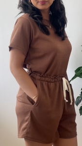 Elegant Waffle Texture Womens Shirt and Shorts Set with Drawstrings and Side Pockets