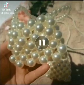 Túi túi xách mini đính hạt nhân tạo dễ thương cho bé gái