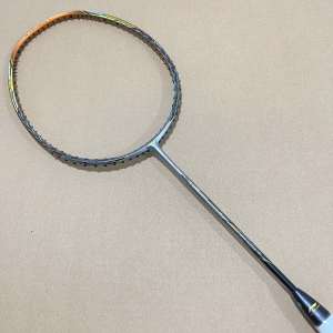 RAKET BADMINTON LINING 3D CALIBAR 900