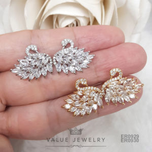 ต่างหูแป้น 2 สี คลิป คริสตัลทรงเพชรมาคี Marquise Shape ลายหงส์สวา ตุ้มหู เครื่องประดับแฟชั่น ER0929 ER0930 ValueJewelry