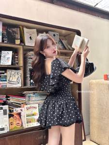 ดีเทลระบายเปิดไหล่  ด้านด้านสม็อค มีกางเกงซับด้านใน’ ผ้าลายPolkadotsงานจริงน่ารักมากก