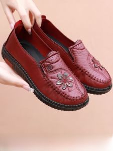 SHIPAILUO | New Comfortable Soft Bottom Mom Shoes Womens PU Sole Single Shoes For Middle-Aged And Elderly Grandmothers Beijing Cloth Shoes