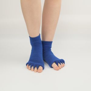 Yoga Five-Finger Toe Separating Socks Womens Exposed Toe Overlapping Design Thumb Correction Non-Slip Home Comfort Stockings