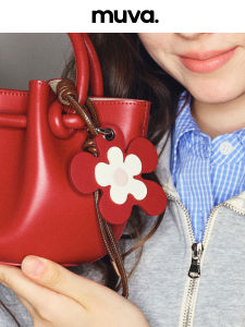 MUVA Ban Đầu Handmade Túi Hoa Lớn Charm Mùa Hè Mới 2024 Trang Trí Tua Rua Dây Hoa Điện Phụ Kiện Thời Trang Trung Quốc