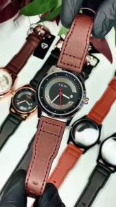 TOMI Leisure Fashion Mens Watch Leather Band Calendar Minimalist Mens Quartz Watch High Quality Clock Gift