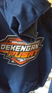 Jaket Dekengan Pusat Termurah & Desain Fashionable untuk Anak