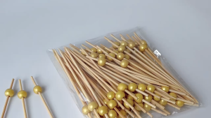 100PCS Handmade Bamboo Sticks for Fruits/Cocktails | Disposable Food Decorative Skewers Kitchen Essentials