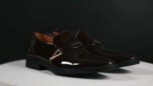 Mens Leather Shoes Glossy Black Business Dress Shoes Office Slip On Mens Casual pointed toe Formal Work Shoes Mens Wedding shoes