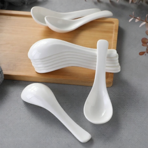 Weichen | Bone China Ceramic Spoon