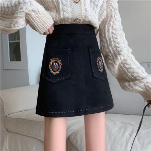 High Waist plus Size Deer Skin Velvet A-Line Mini Skirt Black Versatile Short Skirt Slimming Autumn Winter Womens Fashion