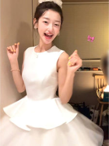 Đầm vest CHANGTONG dáng A ngắn không tay lưới xếp ly eo cao phong cách Hàn Quốc