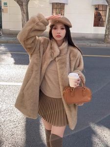 Eco-Friendly Fur 2025 New Mid-Length Thickened Stand Collar Leather And Fur Integrated Plush Coat for Women Winter Outerwear