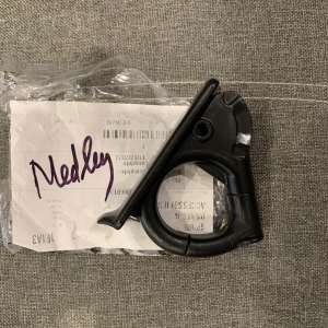 Có mã miễn phí vận chuyển - Móc treo đồ Vespa Medley xịn