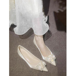 เจ้าสาว เรียบหรู ผ้าซาติน รองเท้าแบนสบายรองเท้าแต่งงานเพิร์ล Rhinestone ตกแต่ง Pointed Toe Flats สําหรับผู้หญิง
