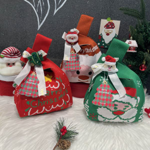 Christmas Knitted Handbag Candy Weaving Wrist Bag Handheld Childrens Festival Souvenir Soft Polyester Lining Foldable Universal