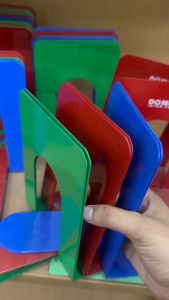 เหล็กกั้นหนังสือ DOMON ฉากคั่นหนังสือ 2ขนาด Size M/L (แพ็ค2ชิ้น) คละสี | คลังกระดาษ