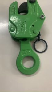 Kẹp tôn đứng 2 tấn Kawasaki tại Máy NTT bảo hành dài hạn để kẹp tôn tấm một cách hiệu quả và an toàn