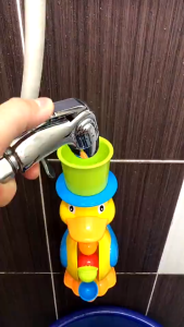 Water Wheel Bath Toy for Kids Bathroom Suction Cup Water Play Set/Mainan Kincir Air Untuk Kanak-Kanak