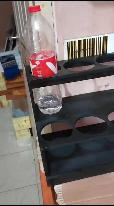 Rak Penyangga Botol 8 Lubang Bar Minuman Rak Cafe Aesthetic