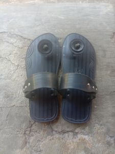Sendal Tarumpah karet ban Model Tanjung/Sandal Karet Ban Dewasa