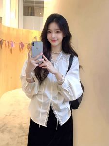 French Sweet V-neck Long Sleeve White Shirt Womens Spring New Korean Style Lace Loose Inner Wear Trendy Top Commute