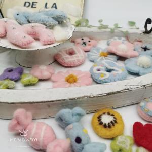 Handmade Wool Felt Flower Hairpin Brooch Bag Decorative Accessories Small Red Flower DIY Bouquet Craft Supplies Materials