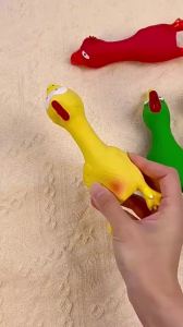 Soft Natural Latex Squeaky Dog Toy Lying Chicken Shape Molar Teeth Grinding Chew Toy Interactive Bite Resistant Pet Play Toy
