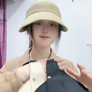 Topi Pelindung Matahari Berongga Pinggiran Lebar Untuk Wanita Musim Panas Topi Pantai Perlindungan UV Bisbol Ekor Kuda Olahraga Beach Bucket Hat UV Protection Visors Fisherman Ponytail Caps ptt